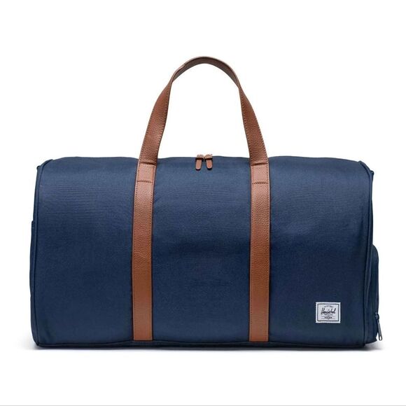Herschel Novel Duffle Bag (Navy) - Picture 2 of 4